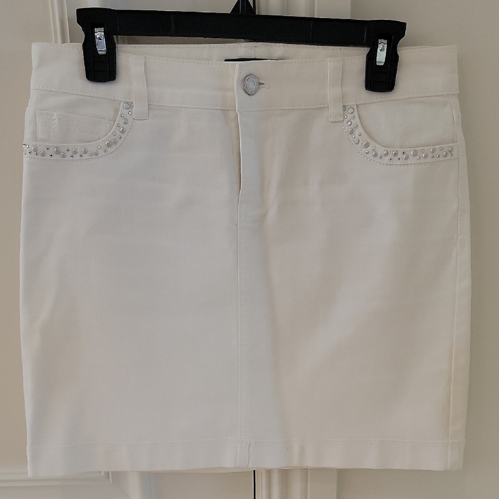White House Black Market White Studded Mini Skirt